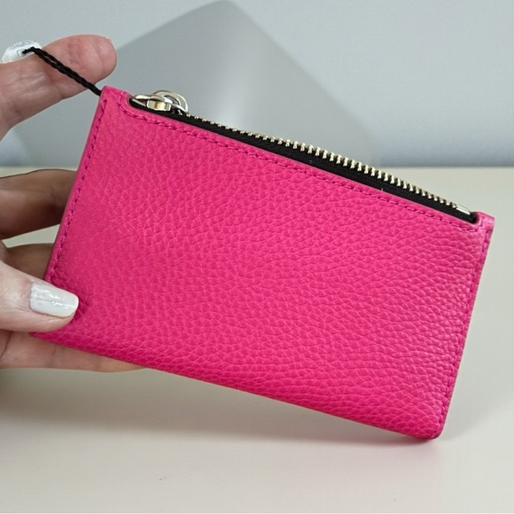 MARC JACOBS Bold Medium Flat Wallet in Hot Pink (NWT) - Picture 2 of 6